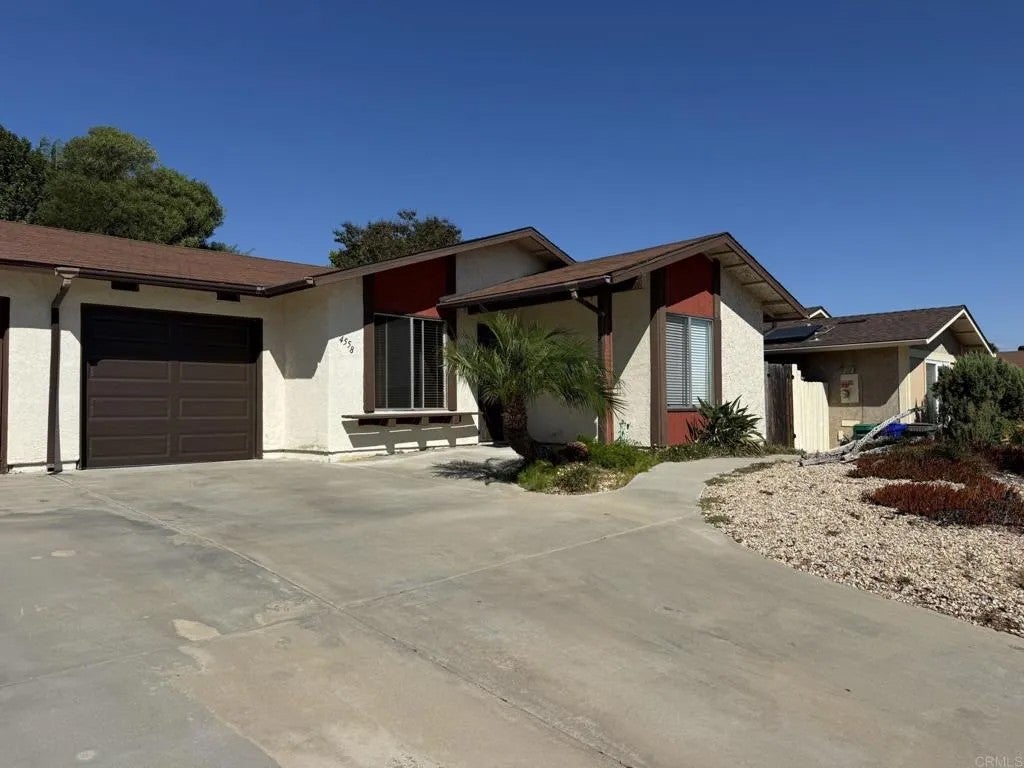 4558 Golden Ridge Drive