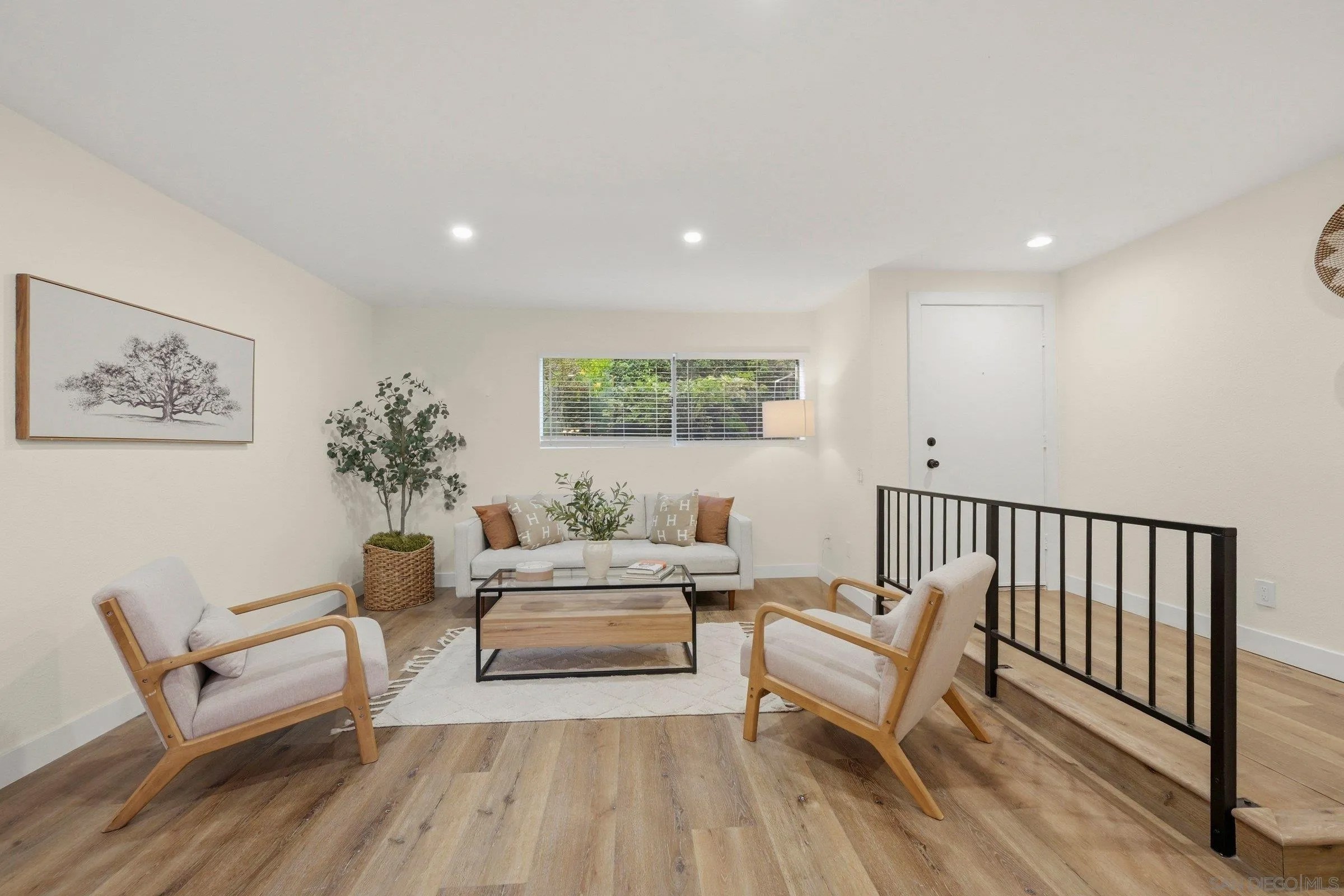7954 Mission Center B