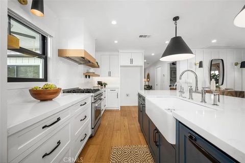 Tiny photo for 11822 Harrisburg Rd, Rossmoor, CA 90720 (MLS # PW25249486)