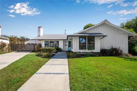 Tiny photo for 11822 Harrisburg Rd, Rossmoor, CA 90720 (MLS # PW25249486)