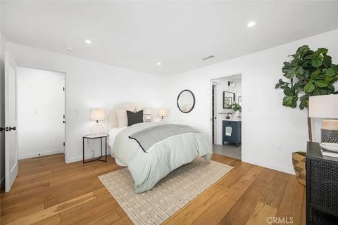 Tiny photo for 11822 Harrisburg Rd, Rossmoor, CA 90720 (MLS # PW25249486)