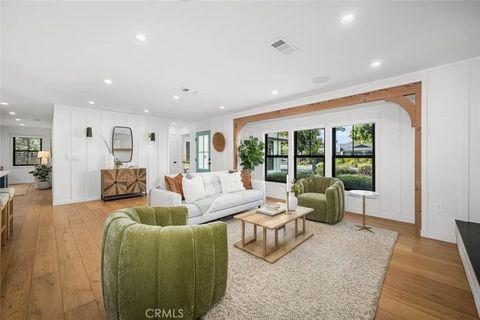 Tiny photo for 11822 Harrisburg Rd, Rossmoor, CA 90720 (MLS # PW25249486)