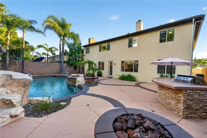 43048 Noble Court