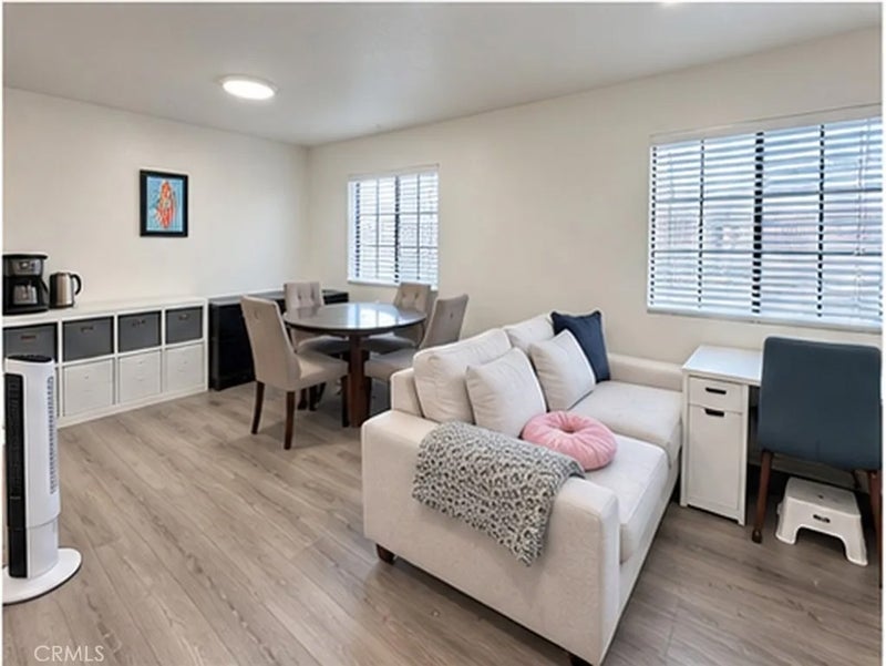 414 S Santa Anita 7