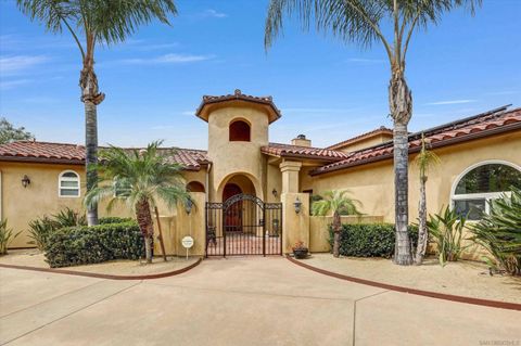 584 South grade Alpine CA 91901