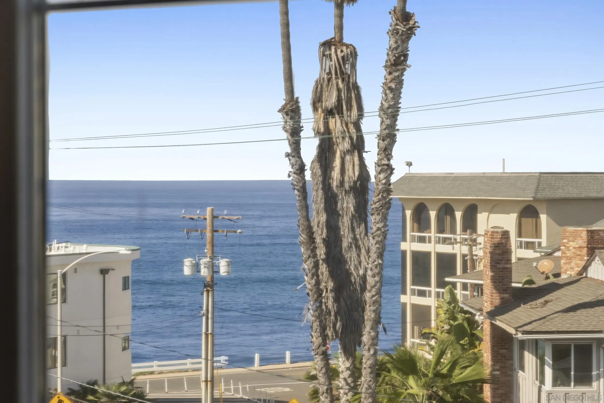 La Jolla, California 92037, United States, 3 Bedrooms Bedrooms, ,5 BathroomsBathrooms,Residential,Active,241582