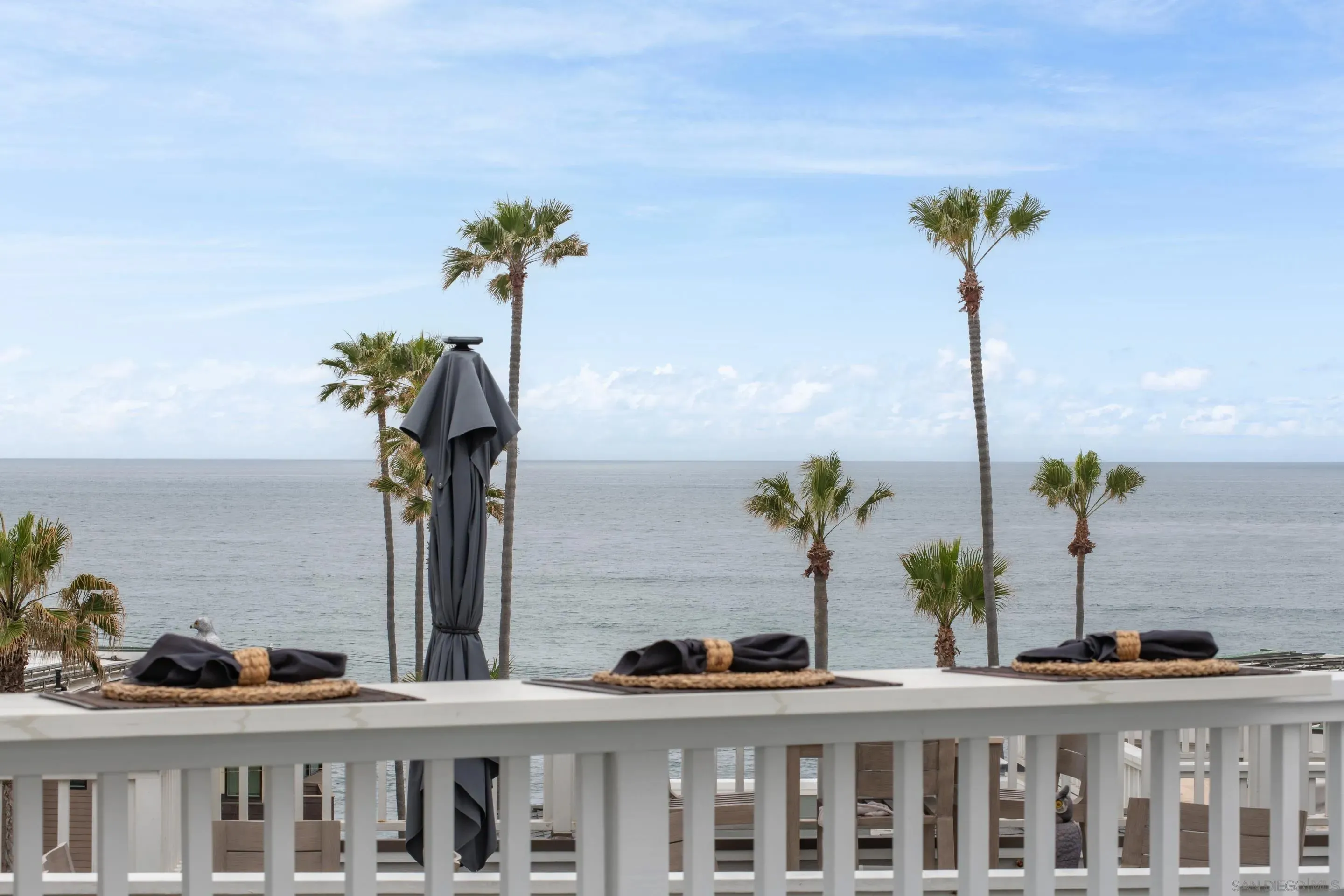 La Jolla, California 92037, United States, 3 Bedrooms Bedrooms, ,5 BathroomsBathrooms,Residential,Active,241582