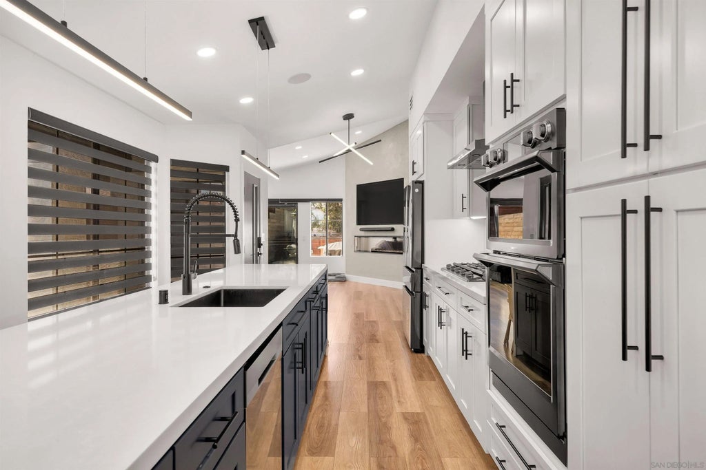 Photo of 1094 Red Maple DR, Chula Vista, CA 91910 (MLS # 260022113)