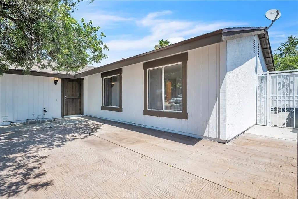 Photo of 24928 Basswood St, Moreno Valley, CA 92553 (MLS # CV26158006)
