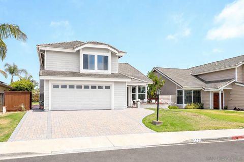 Photo of 1705 Hawk View Dr, Encinitas, CA 92024 (MLS # 260013821)