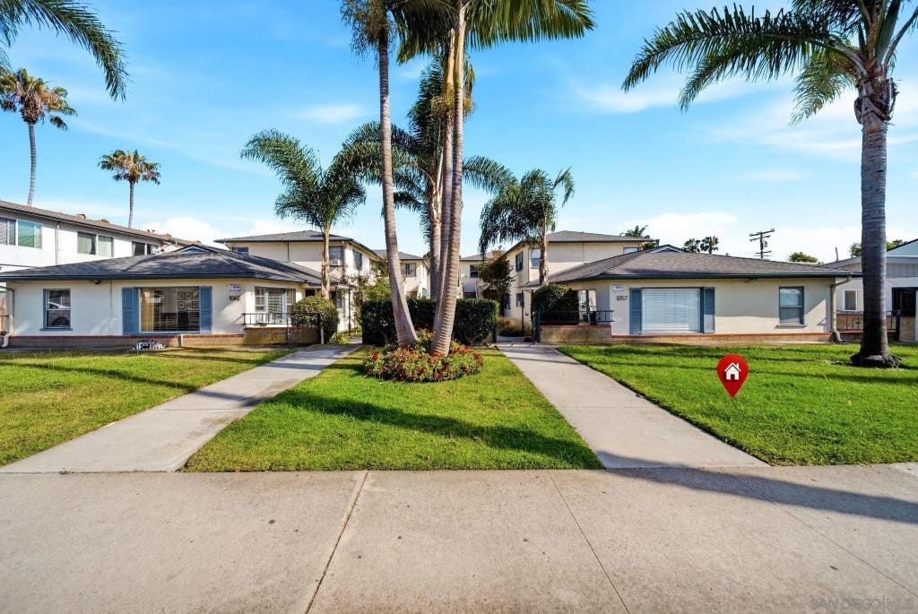Photo of 1057-1063 Grand Ave, San Diego, CA 92109 (MLS # 260013552)