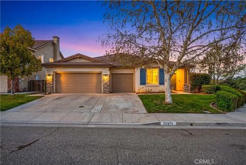 Photo of 35978 Covington Dr, Wildomar, CA 92595 (MLS # IG26039396)