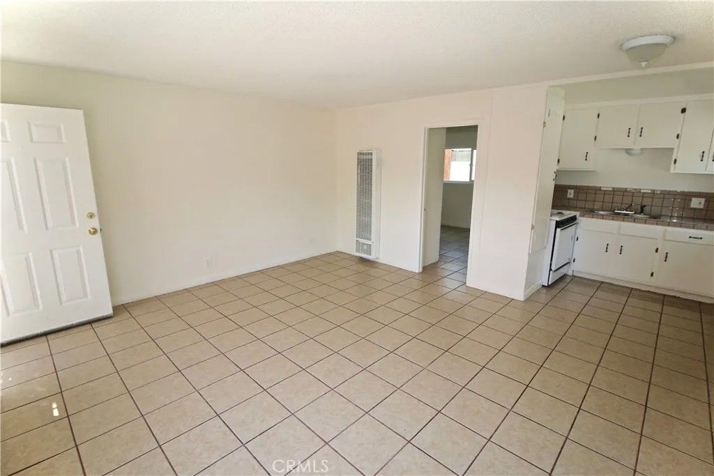 Photo of 14059 Foothill #7, Sylmar, CA 91342 (MLS # SR25271169)
