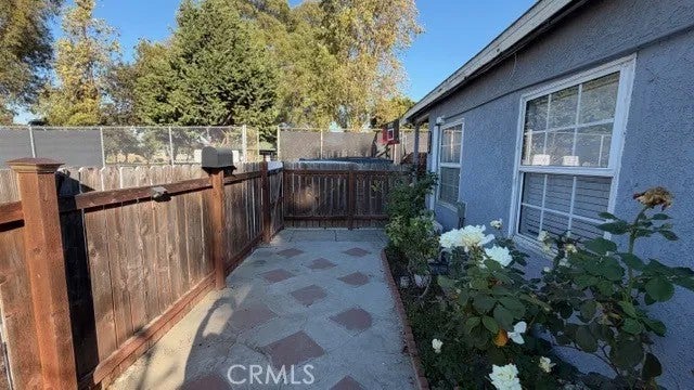188 E 214th