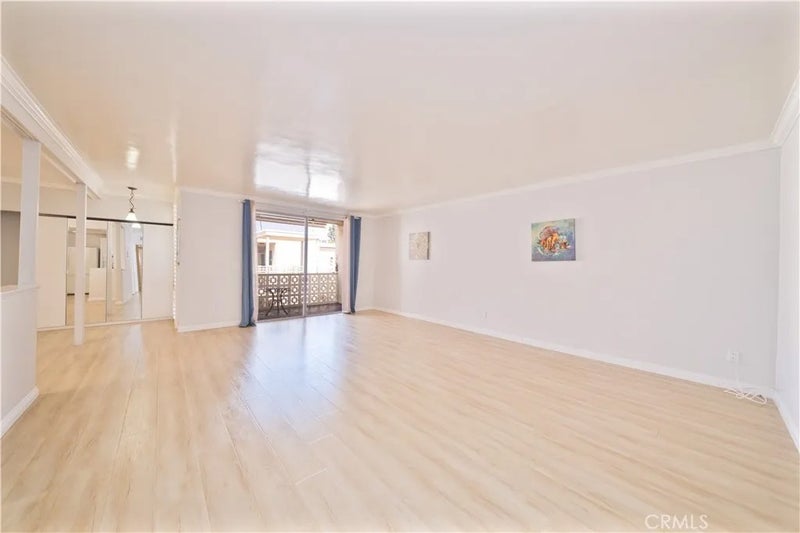 1200 W Huntington 20