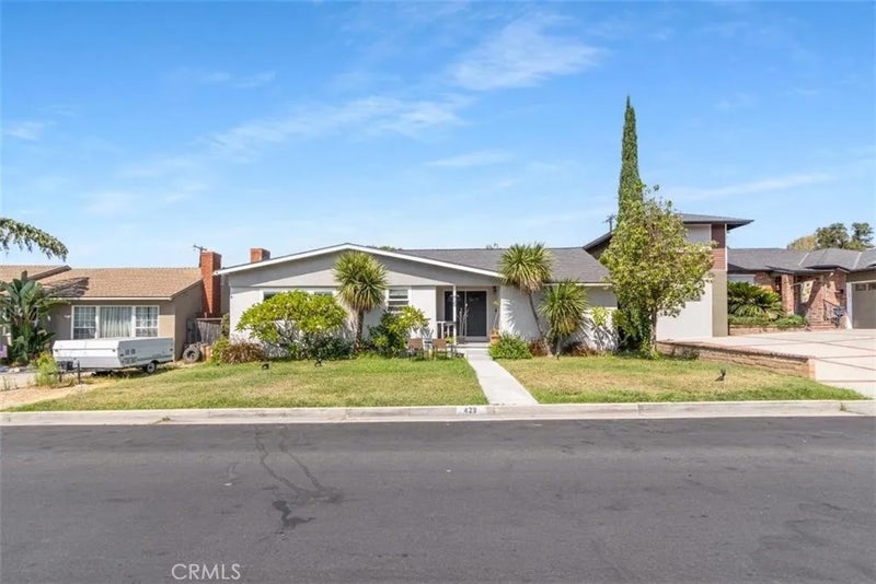 429 S Colfax