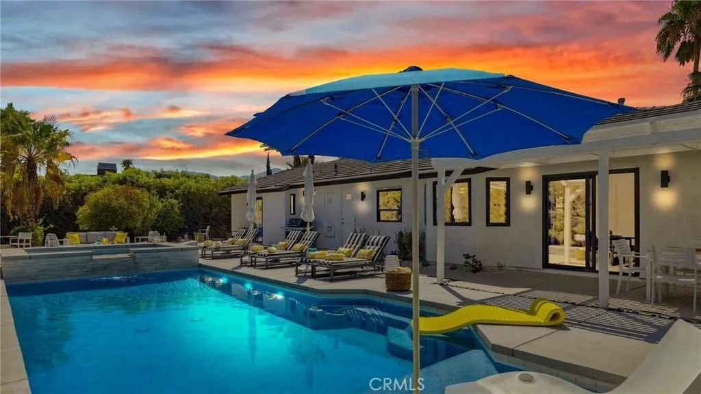 Photo of 2004 Nicola Rd, Palm Springs, CA 92262 (MLS # OC26021975)