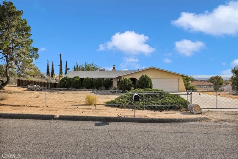 19203 Seneca Road