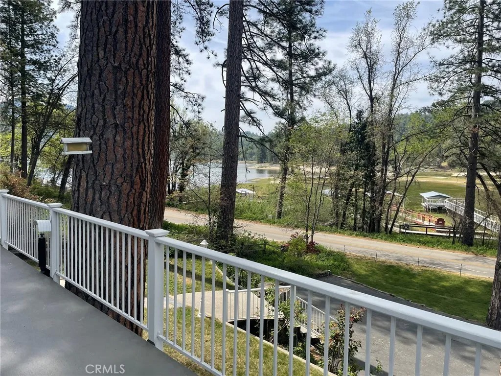 53327 Road 432