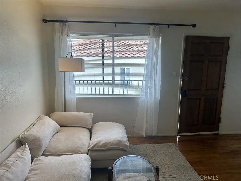 Photo of 630 1st Pl #4, Hermosa Beach, CA 90254 (MLS # SB26070480)