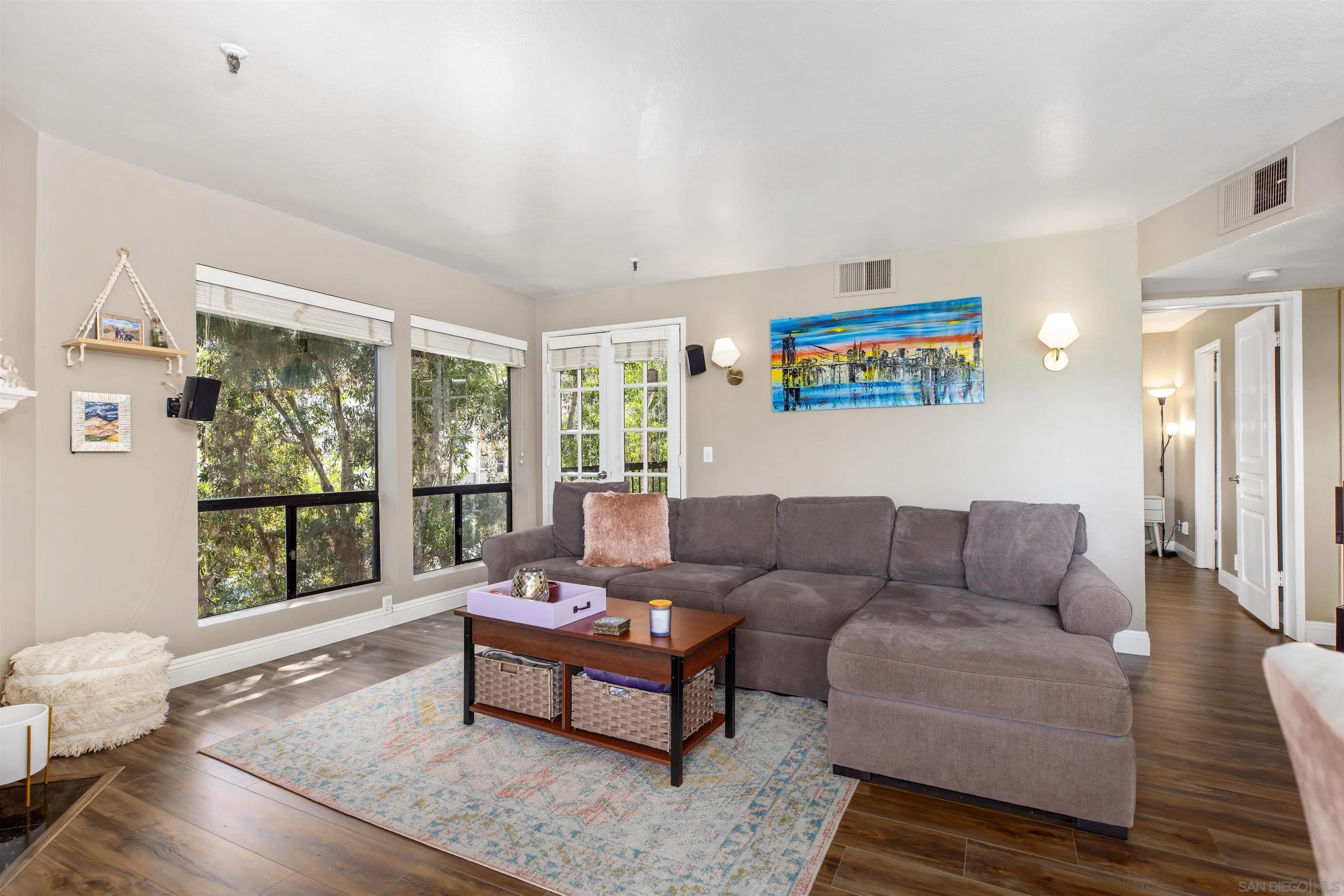 1640 10Th Ave 301