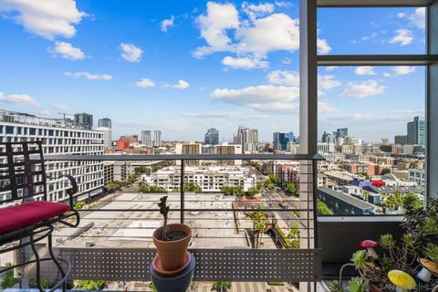 Photo of 645 Front ST #1409, San Diego, CA 92101 (MLS # 260016409)