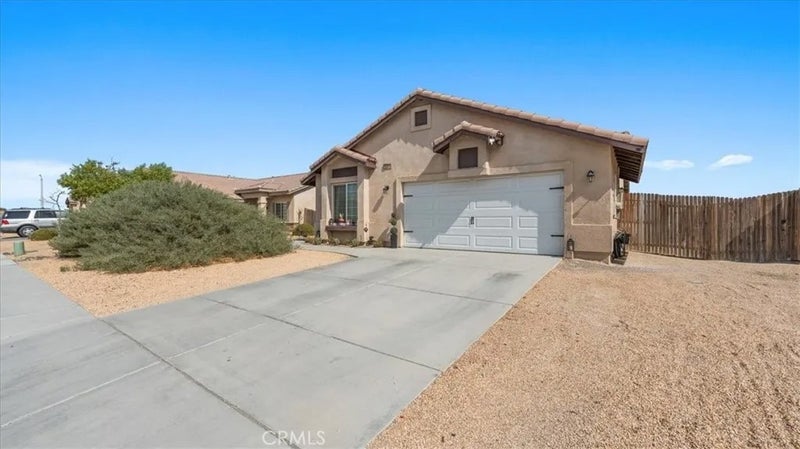 15928 Elkins