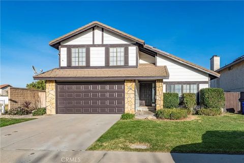 Photo of 7127 Kempster Avenue, Fontana, CA 92336 (MLS # CV26001748)