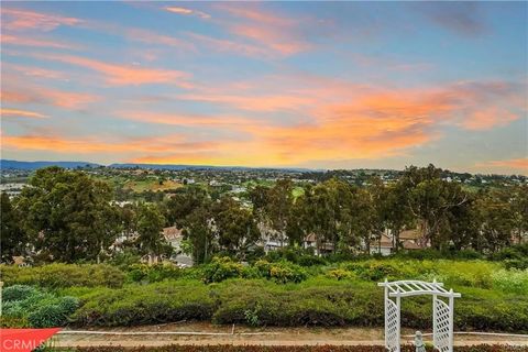 Tiny photo for 30462 Via Estoril, Laguna Niguel, CA 92677 (MLS # OC25251865)