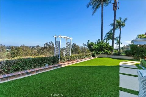 Tiny photo for 30462 Via Estoril, Laguna Niguel, CA 92677 (MLS # OC25251865)