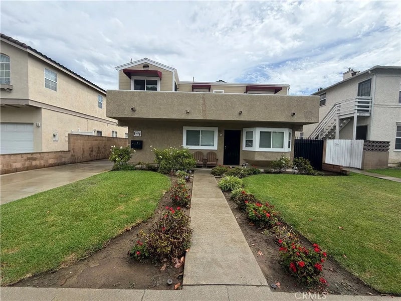 1814 Martina Ave