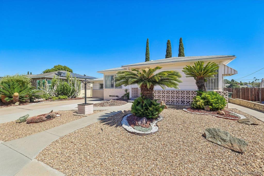 Photo of 7183 Purdue AVE, La Mesa, CA 91942 (MLS # 260015285)