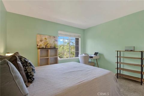Tiny photo for 15 Via Hermosa, Rancho Santa Margarita, CA 92688 (MLS # SW25275352)