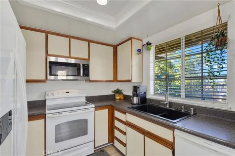 Tiny photo for 15 Via Hermosa, Rancho Santa Margarita, CA 92688 (MLS # SW25275352)