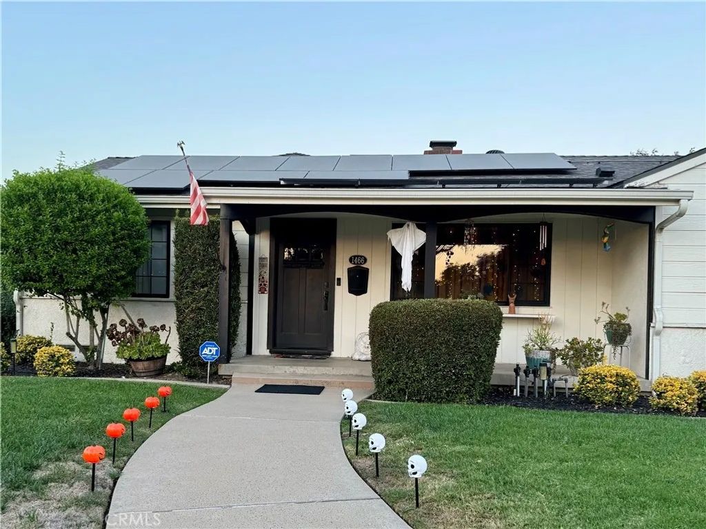 Photo of 1466 N Caswell Ave #Studio, Pomona, CA 91767 (MLS # CV26080758)