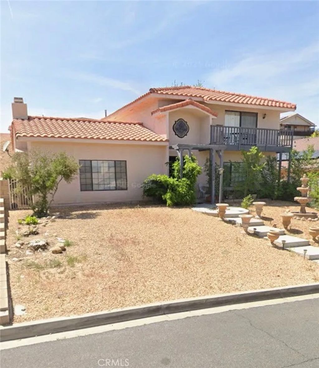 Photo of 13580 Chinquapin DR, Victorville, CA 92395 (MLS # IV26096996)