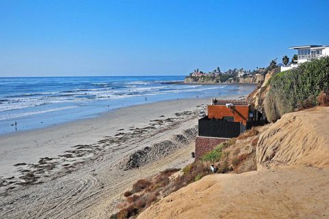 Tiny photo for 2002 Missouri Street #6, San Diego, CA 92109 (MLS # 250032553)