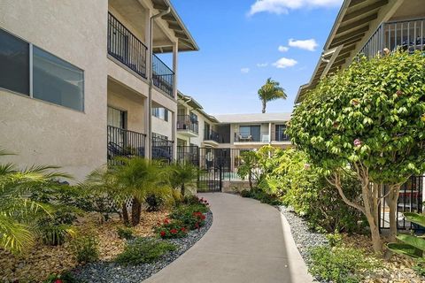 Tiny photo for 2002 Missouri Street #6, San Diego, CA 92109 (MLS # 250032553)