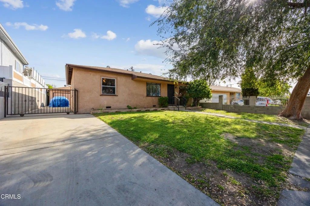 Photo of 8416 Katherine Avenue, Panorama City, CA 91402 (MLS # P1-25719)