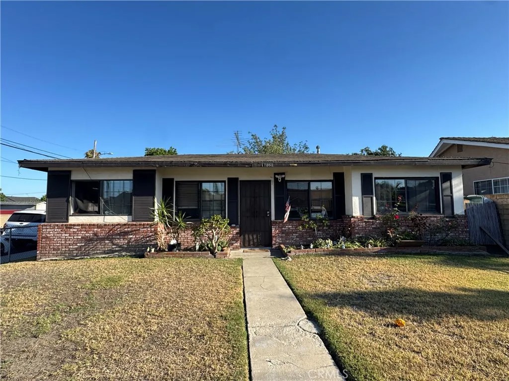 11864 Hopland