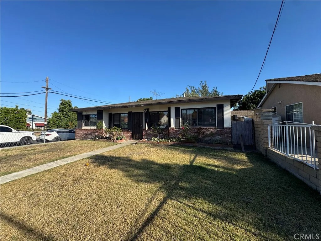 11864 Hopland