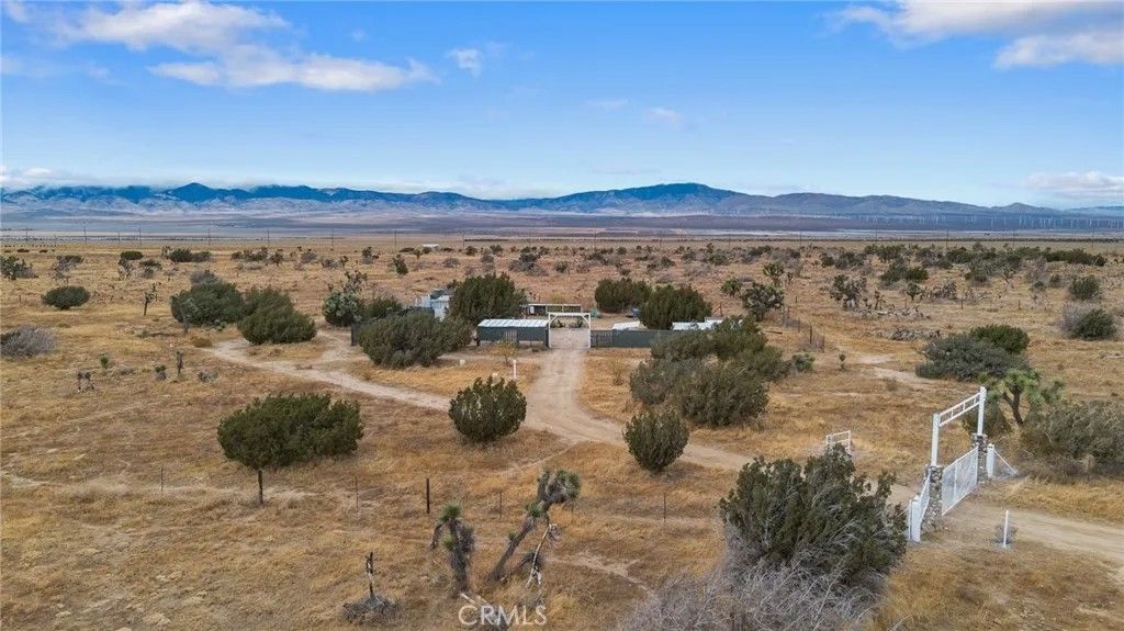 Photo of 0 D8 200th st W, Lancaster, CA 93536 (MLS # SR25282252)