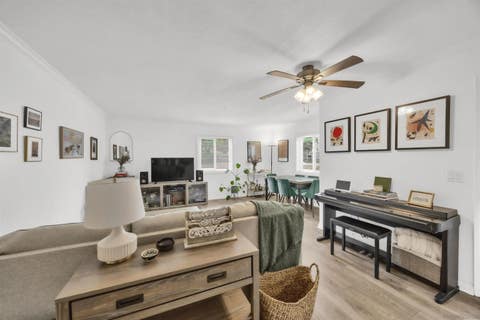 Photo of 8889 Caminito Plaza Centro #7127, San Diego, CA 92122 (MLS # 260020491)