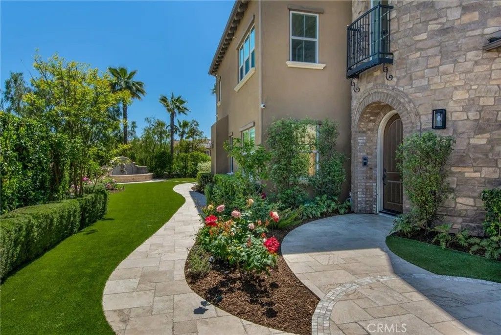 Photo of 18 Sorrel, Lake Forest, CA 92630 (MLS # OC26044350)