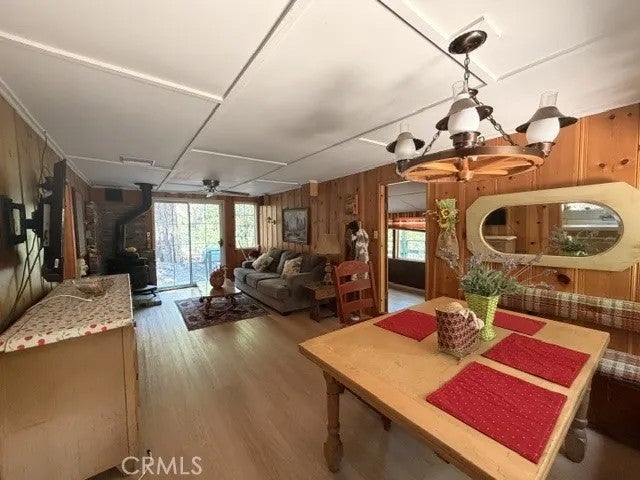 9330 Wood
