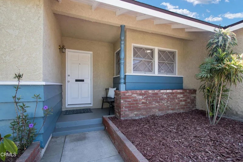 656 N Sunset