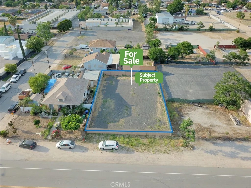 5 Th St Highland CA