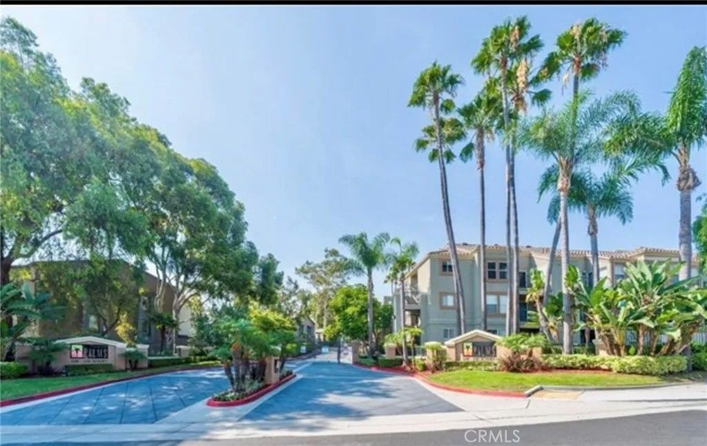 Photo of 3488 Hathaway Ave, Long Beach, CA 90815 (MLS # TR26004763)