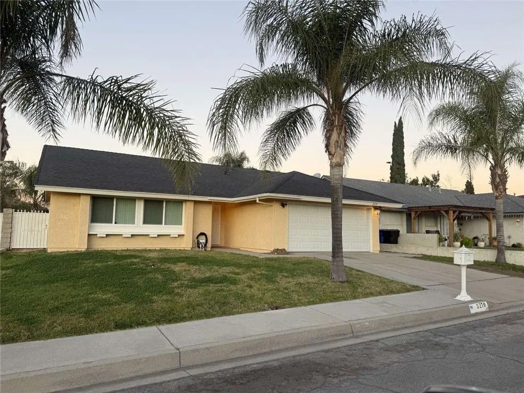 Photo of 3270 Edgemont Court, San Bernardino, CA 92405 (MLS # FR25276125)