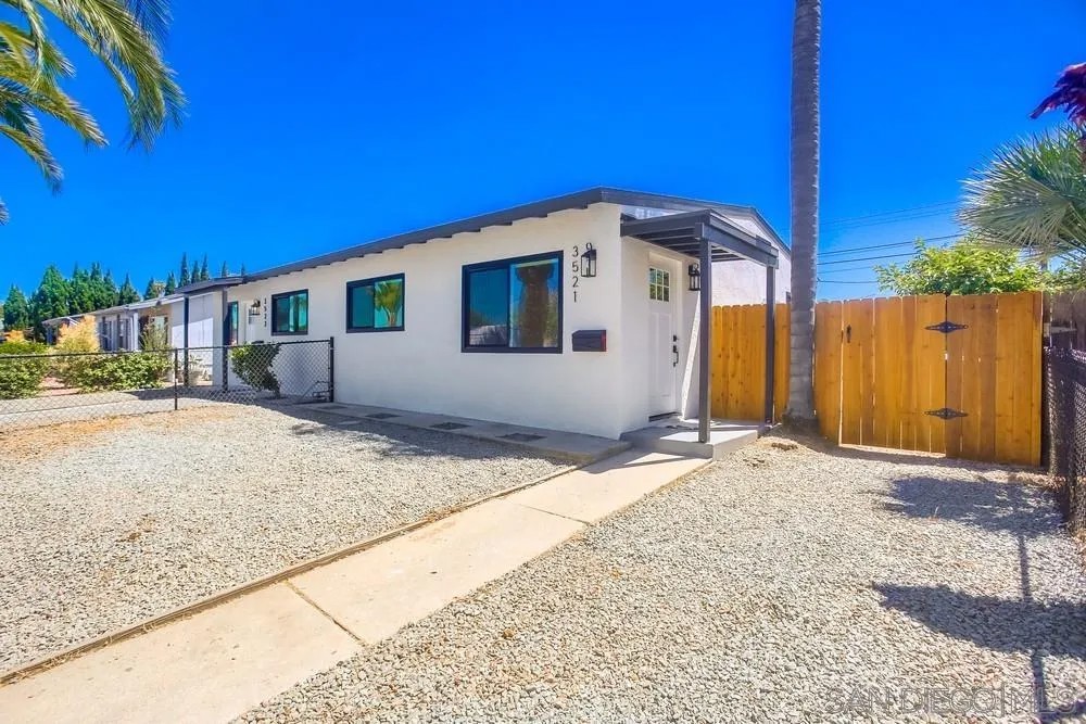 3521-3523 Luna Ave